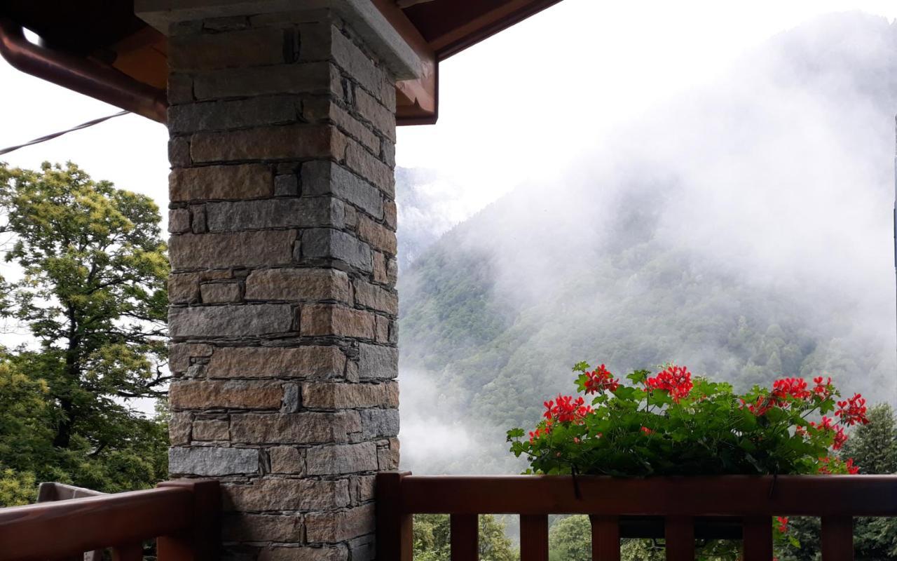 Casa All'Alpe Gaggetto B & B Anzino Exterior photo