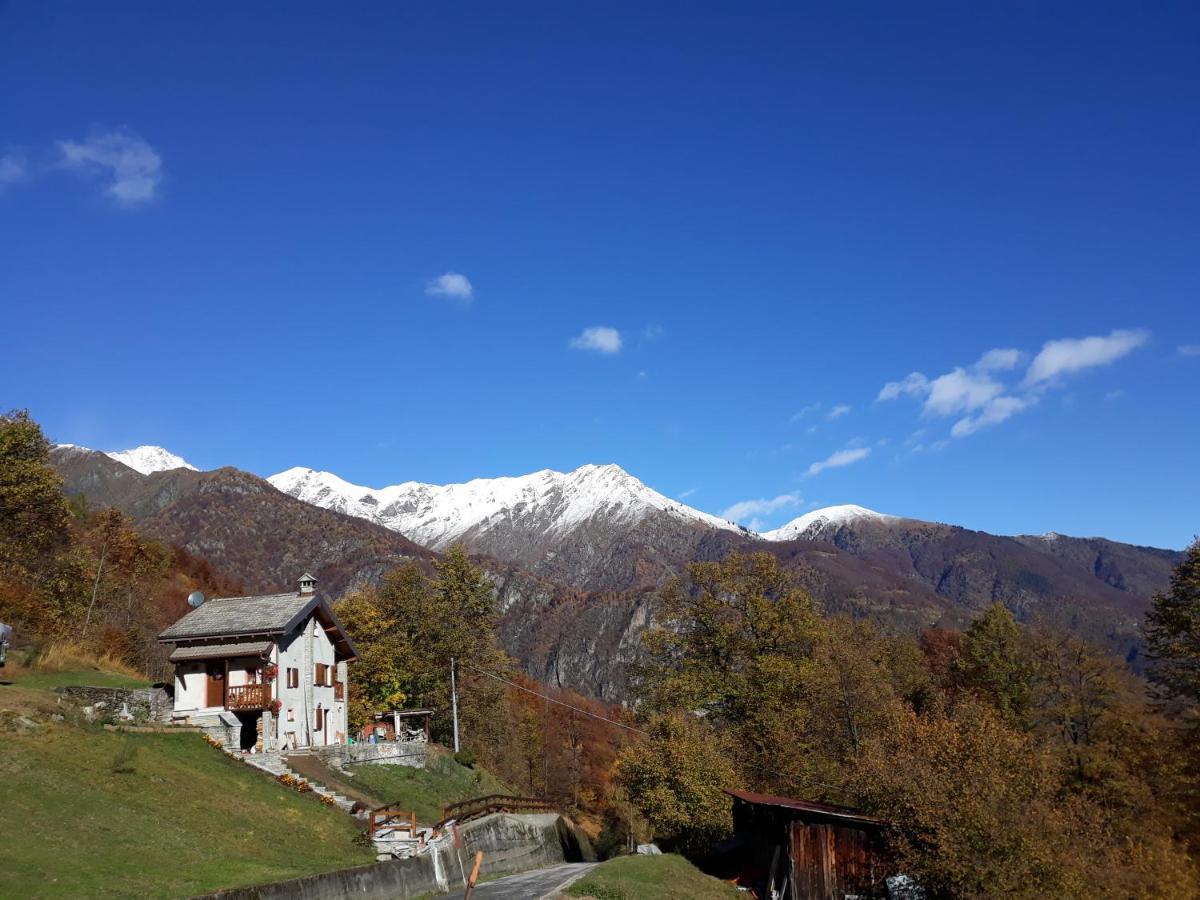 Casa All'Alpe Gaggetto B & B Anzino Exterior photo